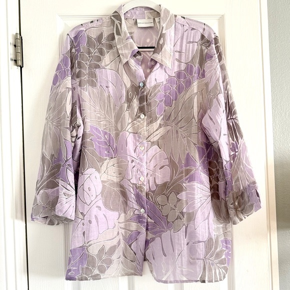 Alfred Dunner Tops - Alfred Dunner Leaf Print Sheer Button Down Shirt